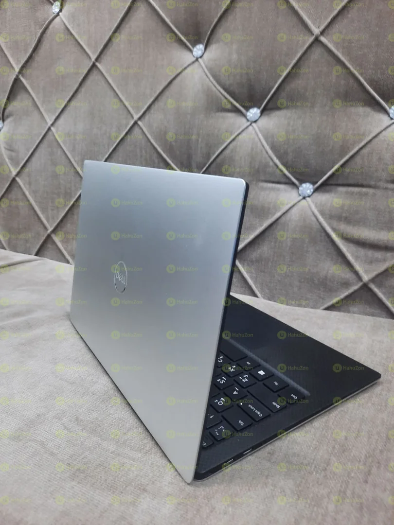 Dell Xps 13 9370 Core i5 8th Generation Laptop