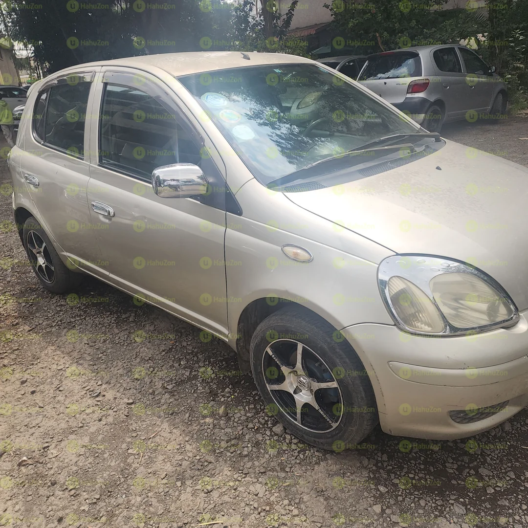 2002 Model-Toyota Vitz