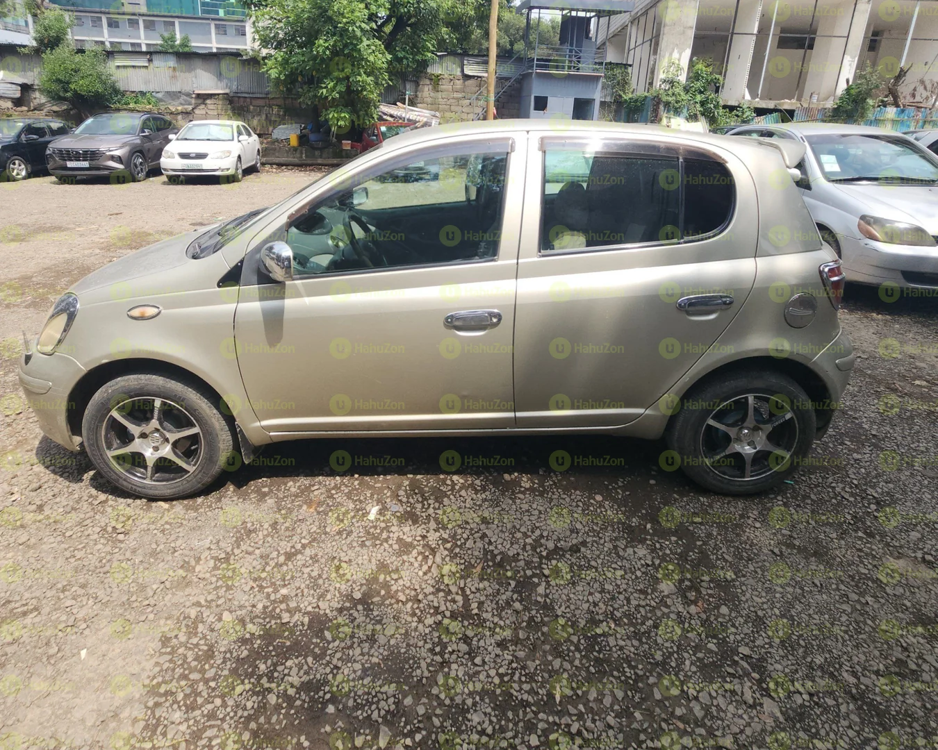 2002 Model-Toyota Vitz