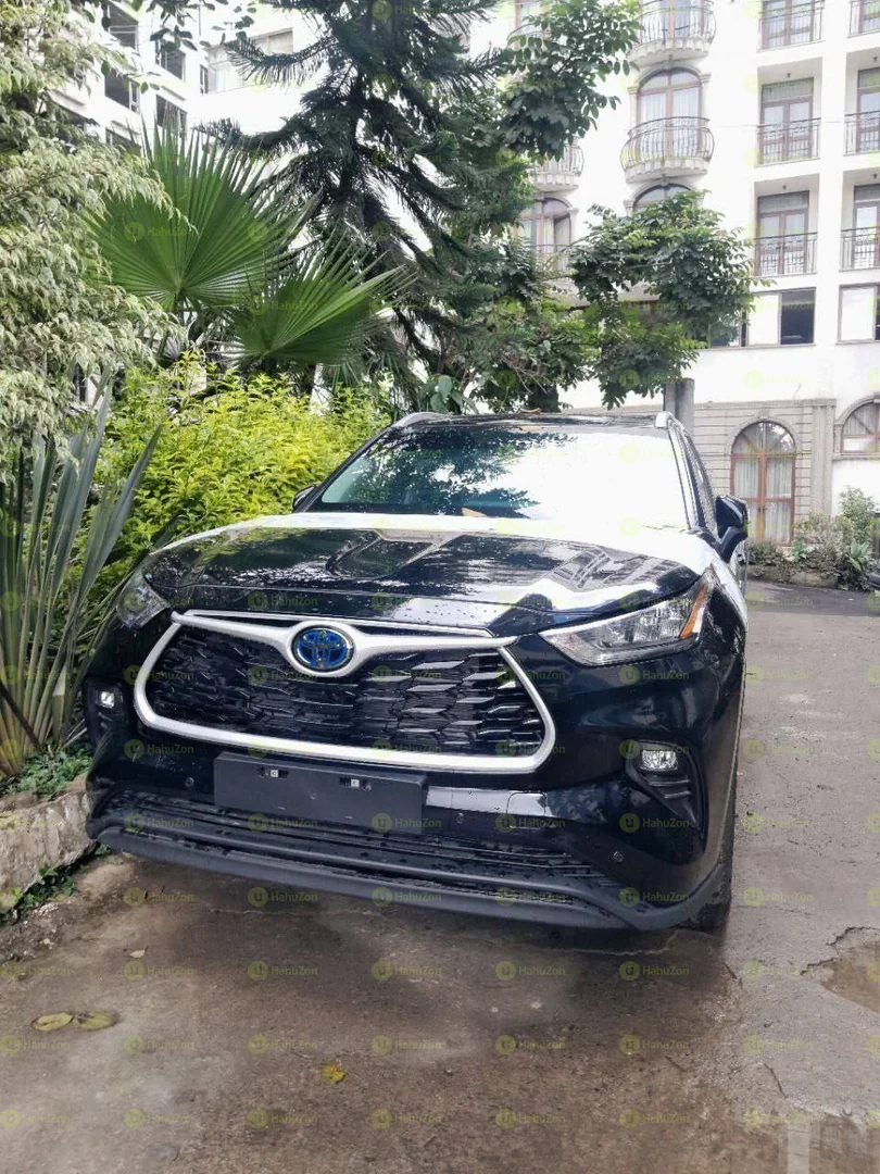 2024 Model-Toyota Highlander Limited