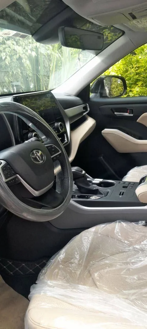 2024 Model-Toyota Highlander Limited