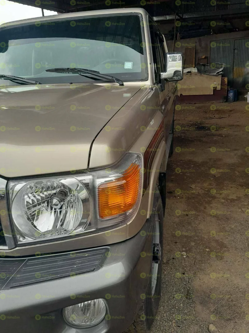 2016 Model-Toyota Land Cruiser Landcruiser