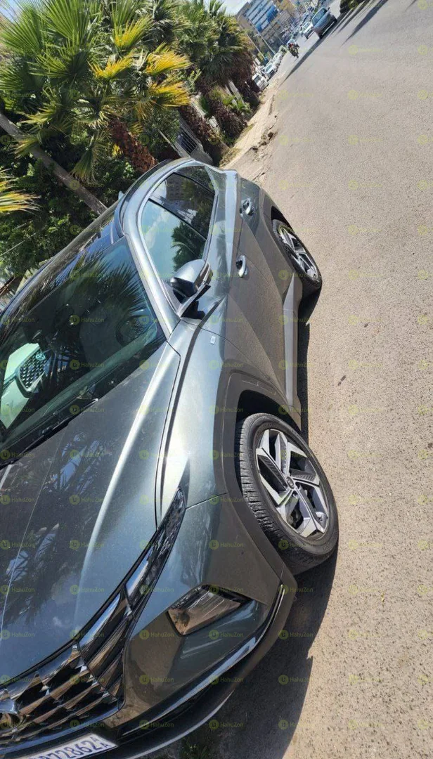 2021 Model-Hyundai Tucson