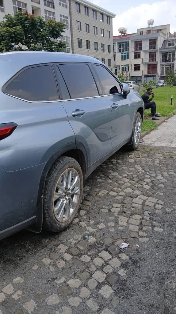 2023 Model-Toyota Highlander Limited