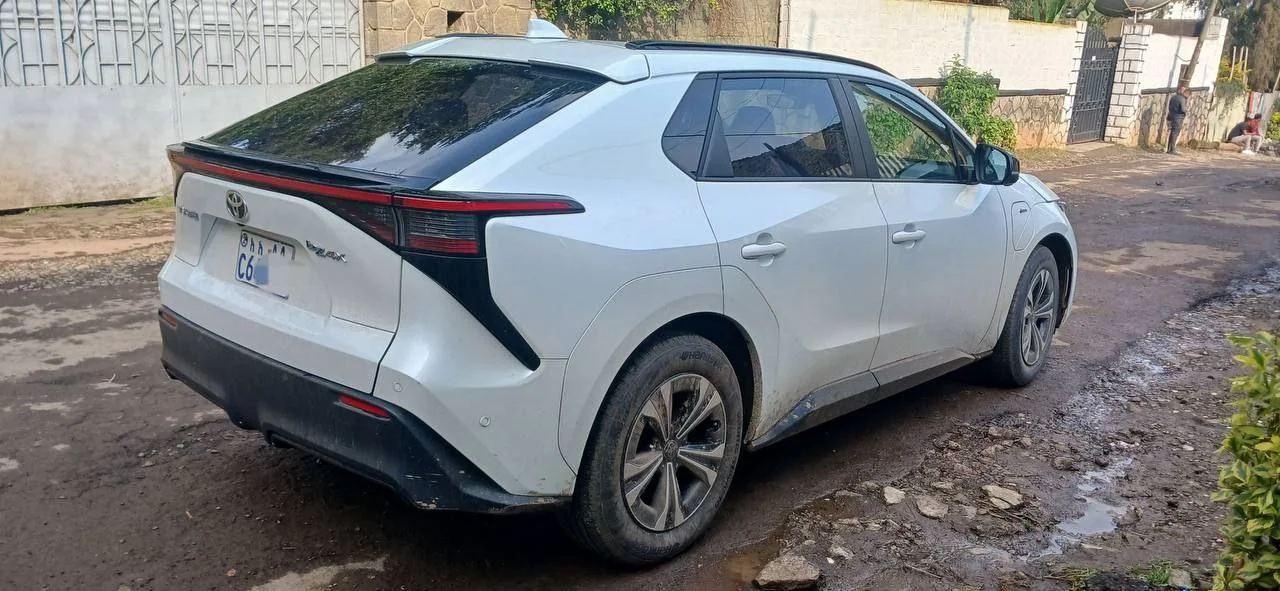 2024 Model-Toyota BZ4X EV