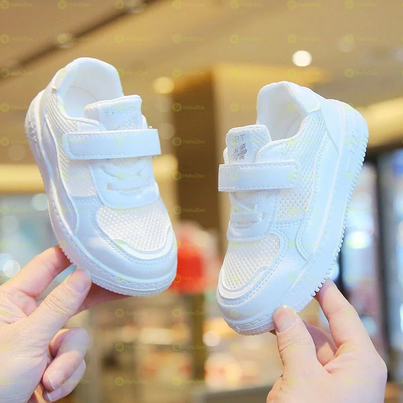 Unisex Breathable Mesh Sneakers