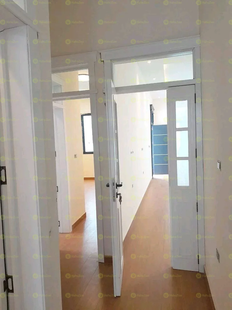 250 ካሬ የሚሸጥ ዘአመናዊ ቪላ ቤት በሰሚት ዋሽንግተን