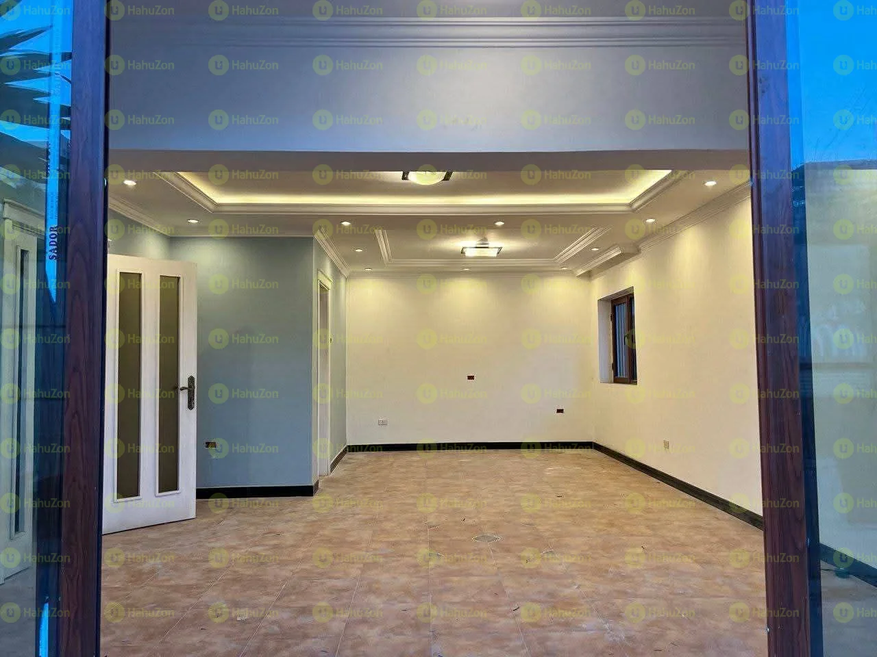 360 ካሬ የሚሸጥ ቪላ ቤት በ22