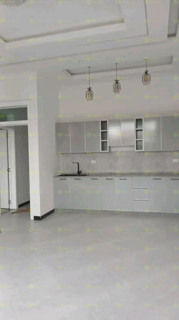 153 ካሬ የሚሸጥ ዘመናዊ ቪላ ቤት በሰሚት