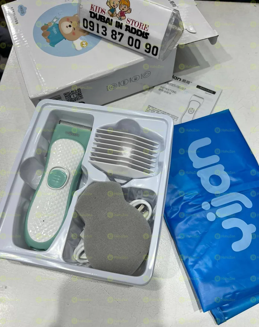 በቻርጅ የሚሰራ ዘመናዊ የልጆች የፀጉር መቁረጫ