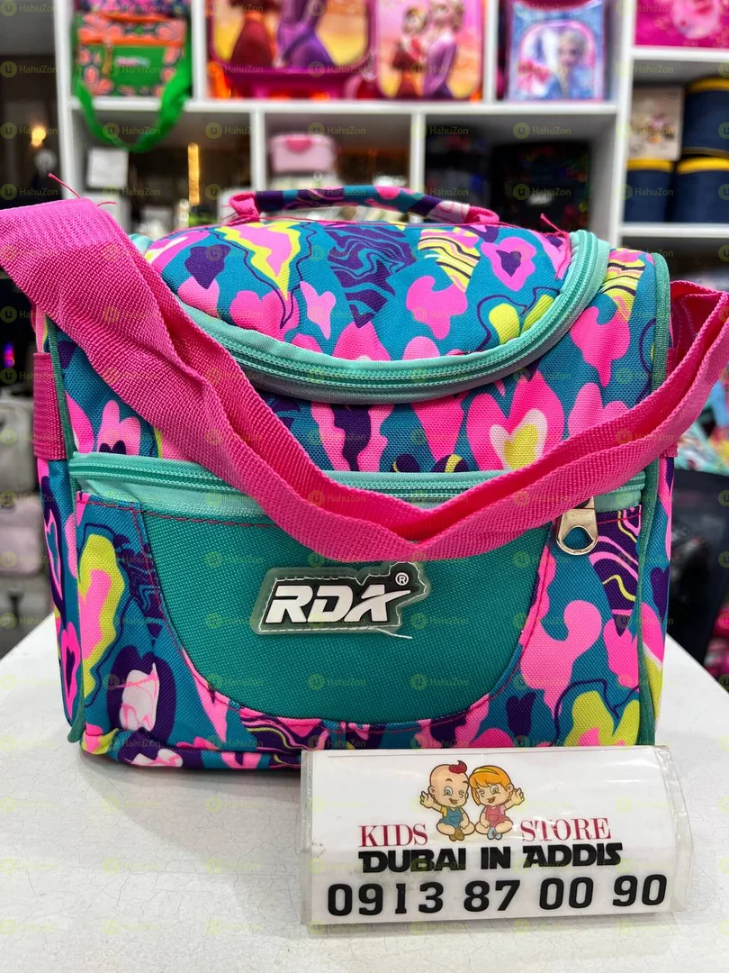 ውስጡ ፎይል ኳሊቲ የምሳ እቃ ቦርሳ