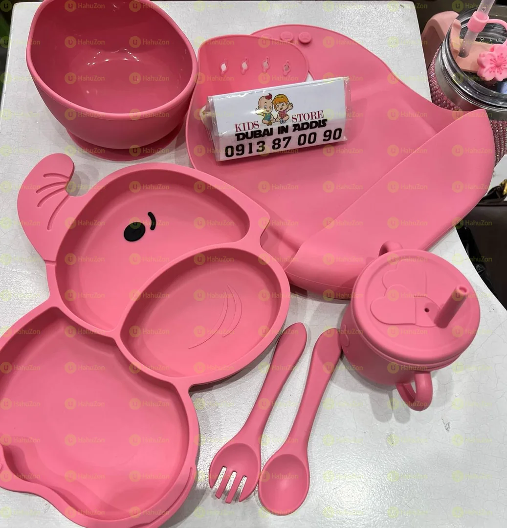 ከሲልከን የተሰራ የልጆች መመገቢያ  ሙሉ ሴት