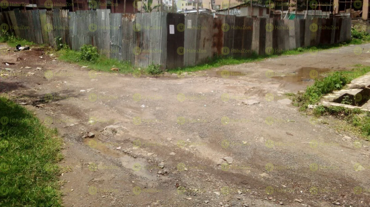 500 ካሬ የሚሸጥ ቦታ በሰሚት