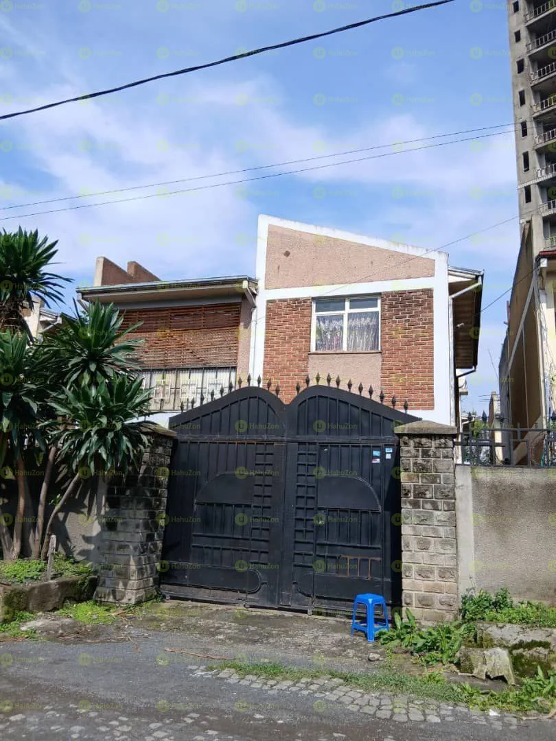 175 ካሬ የሚሸጥ G+1 ቤት በፈጋ