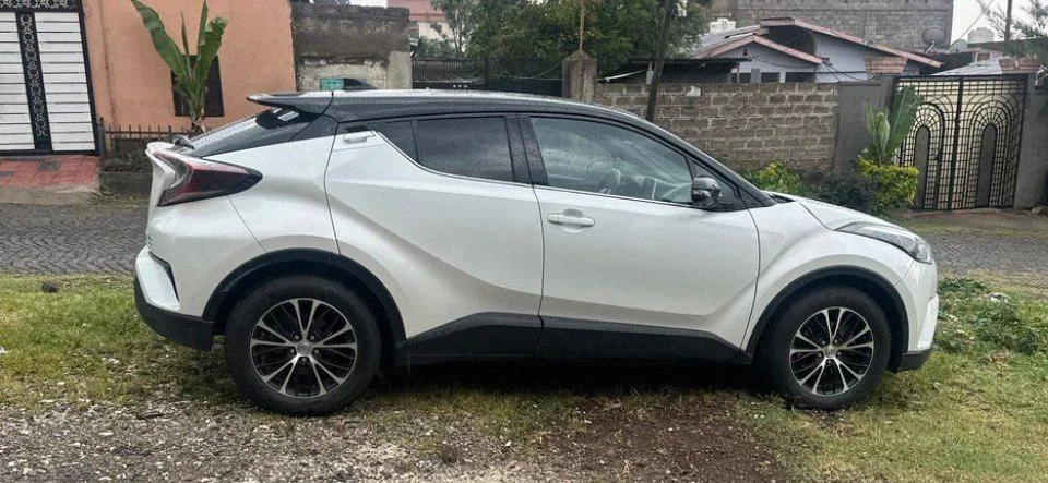 2019 Model-Toyota Ch-R