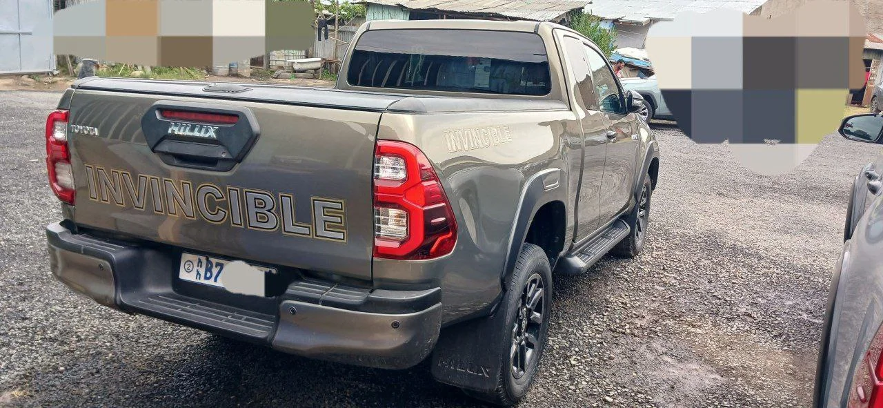 2021 Model-Toyota invisible