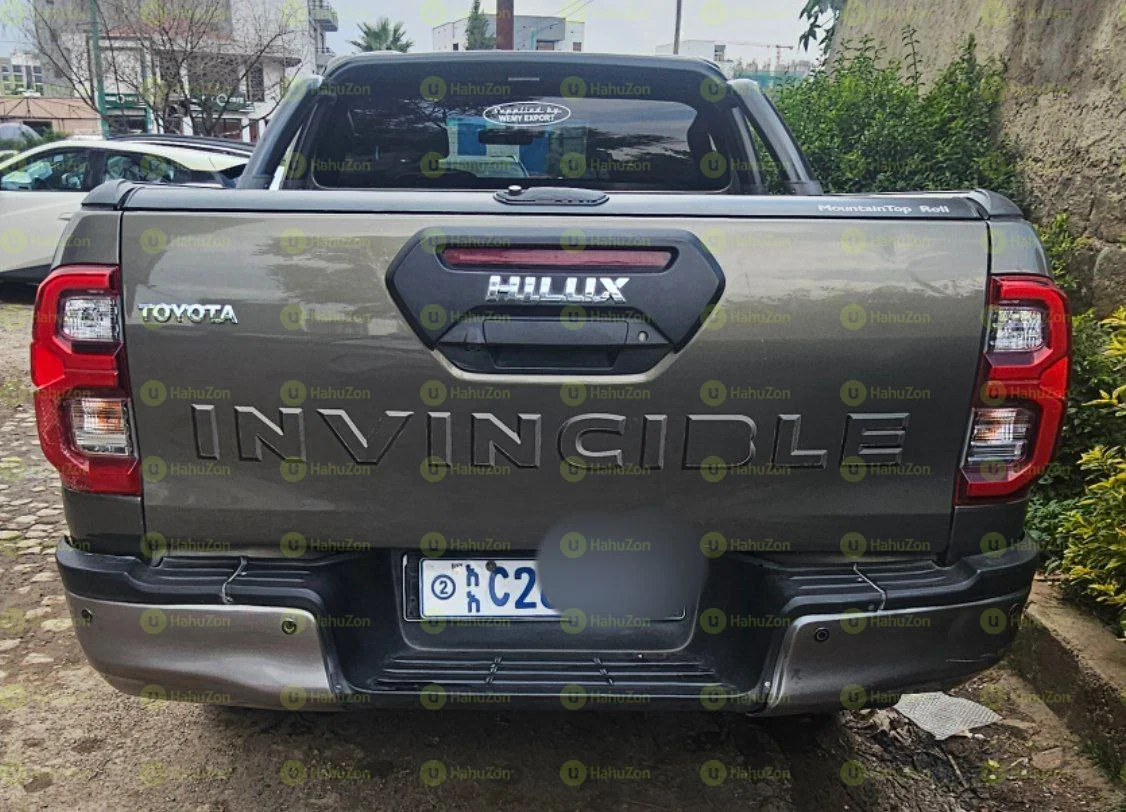 2022 Model-Toyota invisible