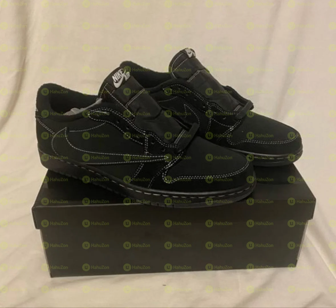 Air Jordan 1 Low SP x Travis Scott ‘Kaws Men’s Shoes