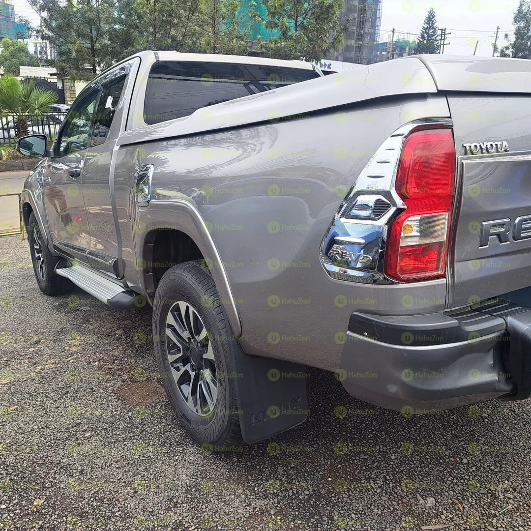 2020 Model-Toyota Hilux Revo