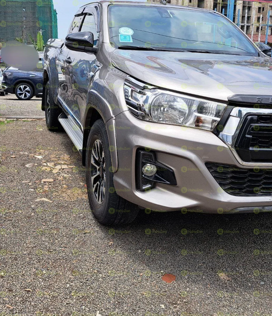 2020 Model-Toyota Hilux Revo