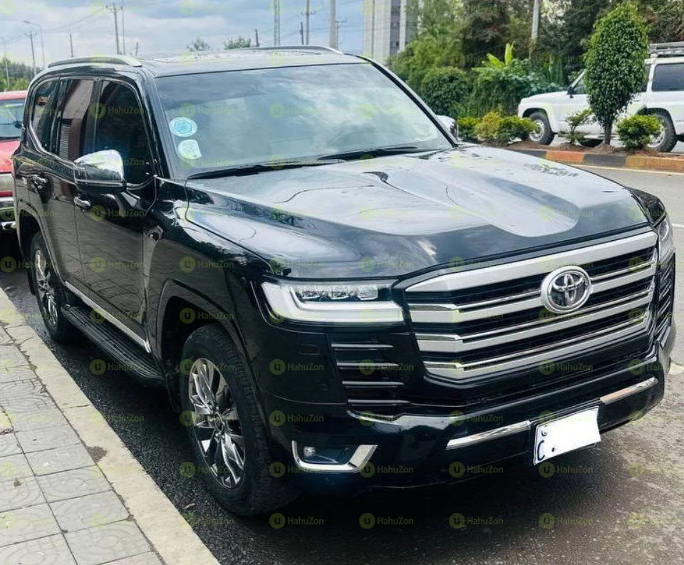 2023 Model-Toyota Land Cruiser 300