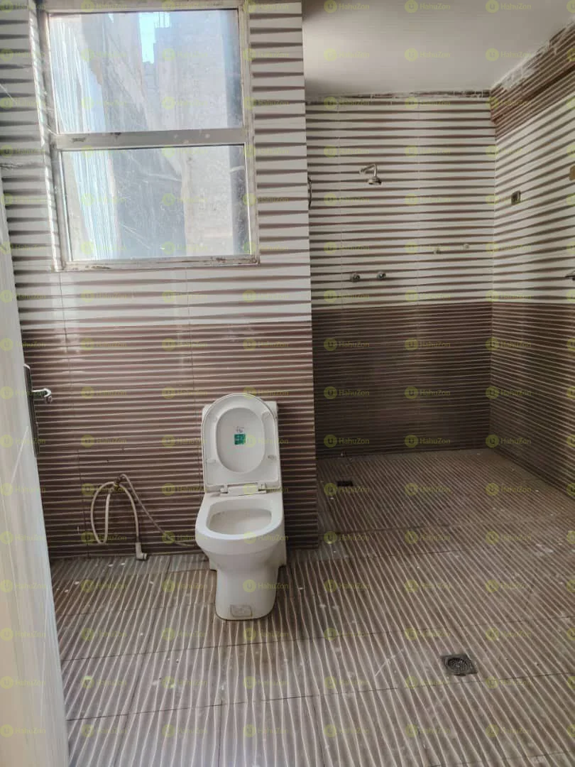 72 ካሬ የሚሸጥ G+2 ቤት በቃሊቲ