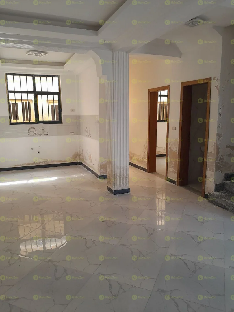 140 ካሬ የሚሸጥ ጂ+1 ቤት በለገጣፎ