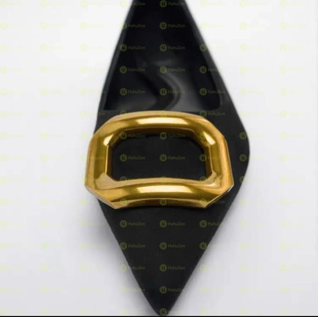 Beautiful Zara Velvet Flat Shoes