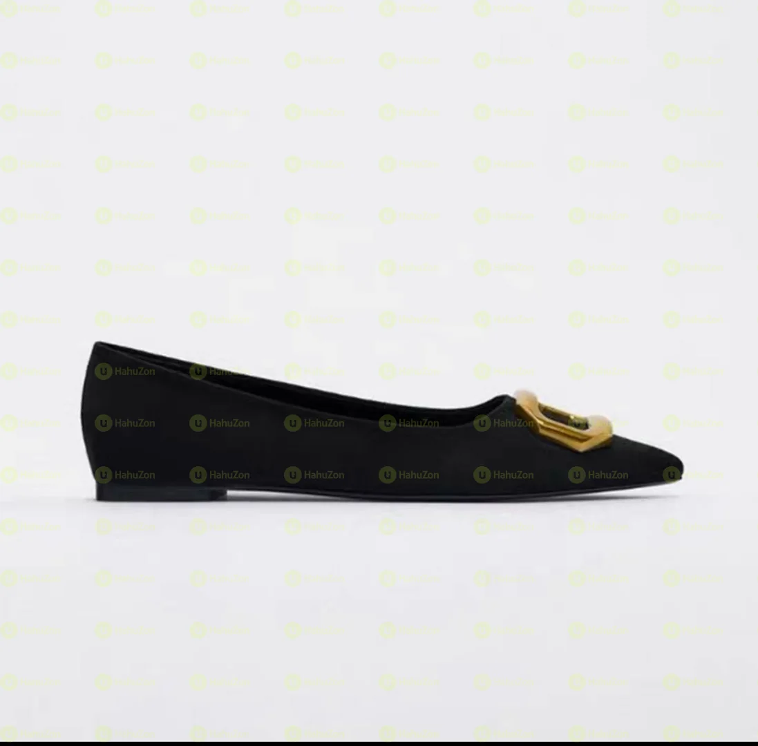Beautiful Zara Velvet Flat Shoes