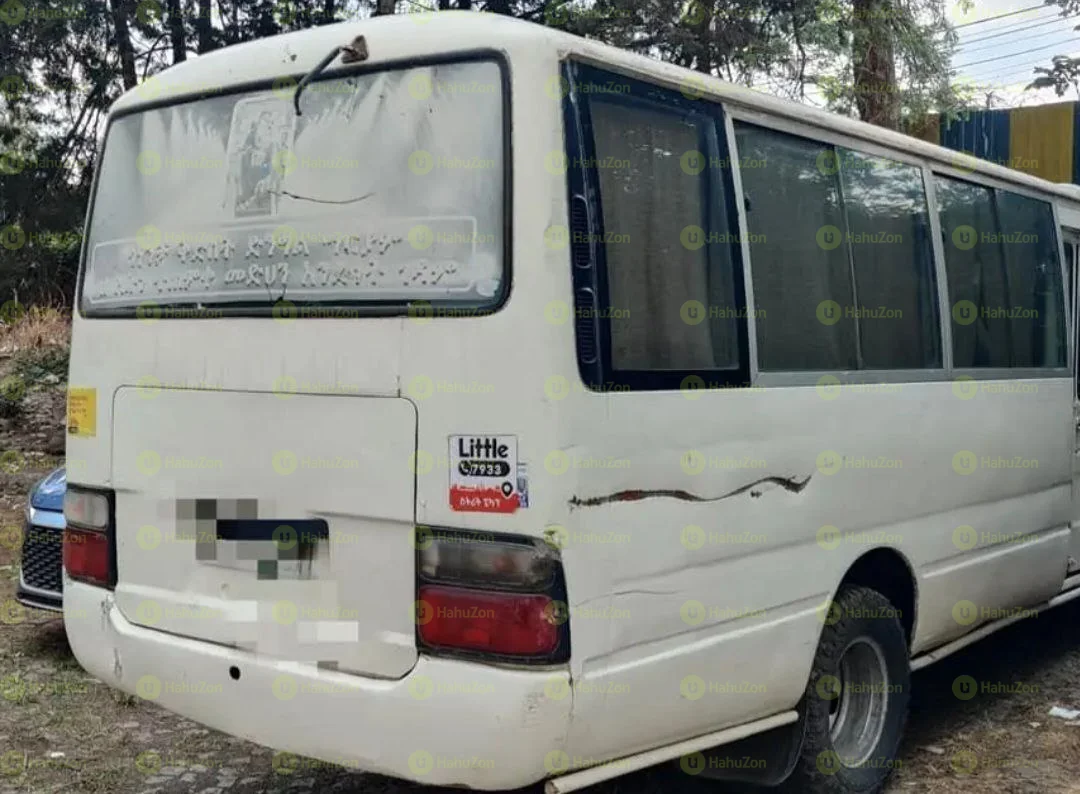 2003 Model-Toyota Coaster