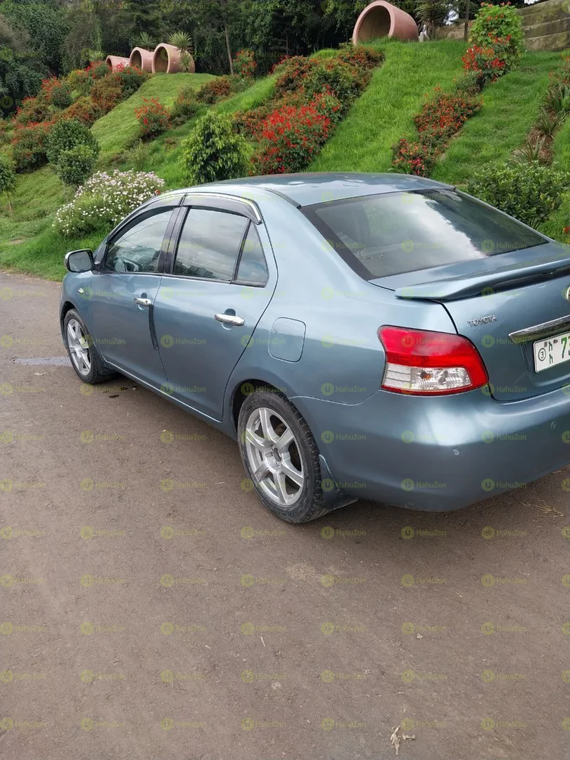 2008 Model-Toyota Yaris