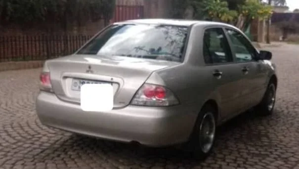 2005 Model-Mitsubishi Lancer