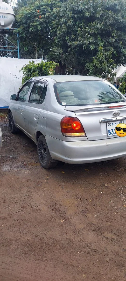 2005 Model-Toyota Platz