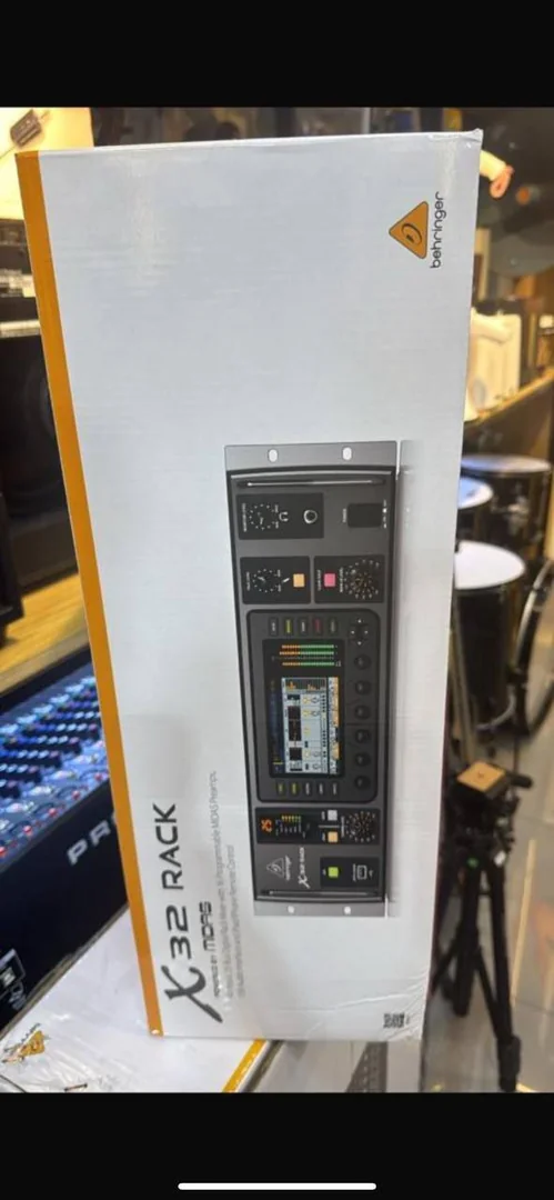 Behringer x32 Rack Digital Mixer