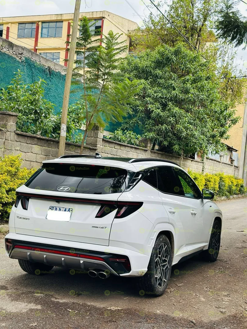 2021 Model-Hyundai Tucson