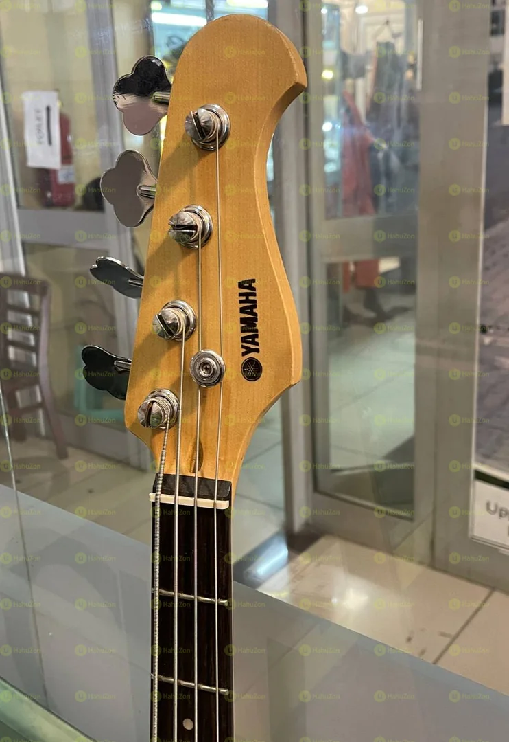 Yamaha Bass Guitar