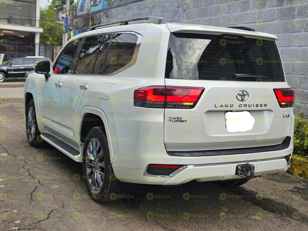 2022 Model-Toyota Landcruiser V-XR