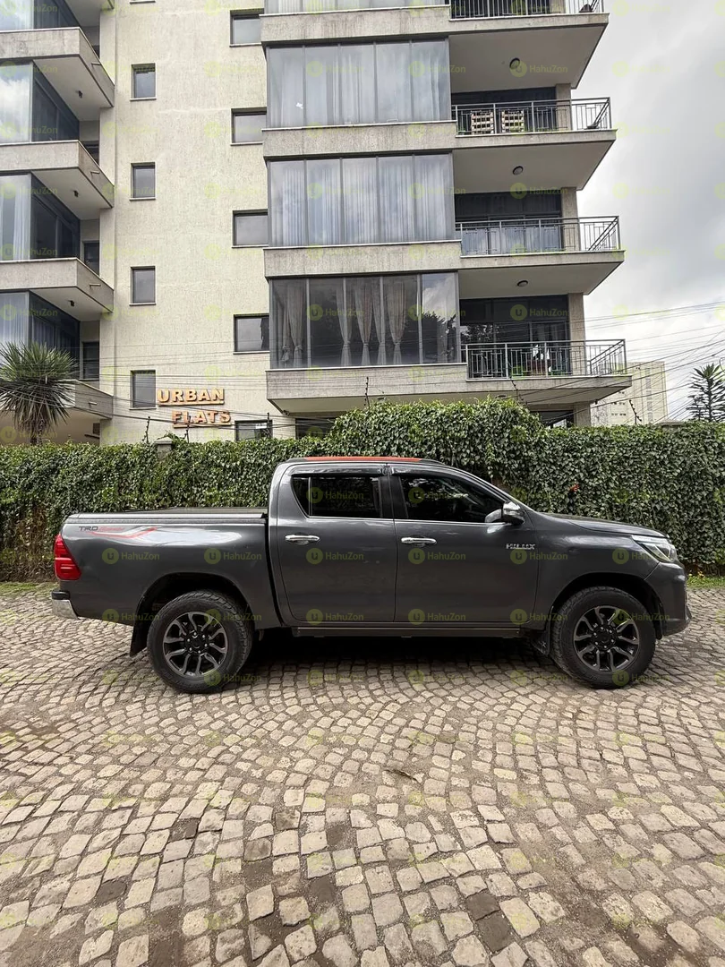 2019 Model-Toyota Hilux Double Cab