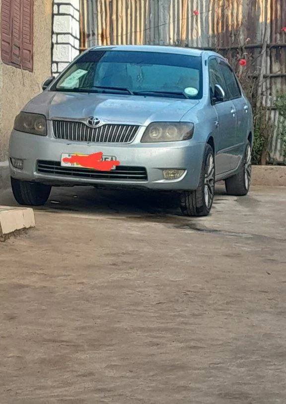 2005 Model-Toyota Corolla