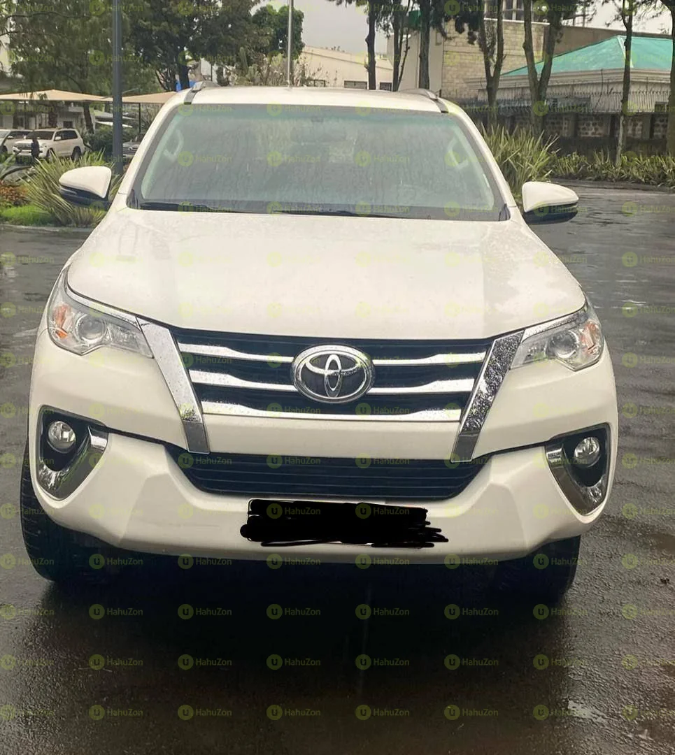 2019 Model-Toyota Fortuner