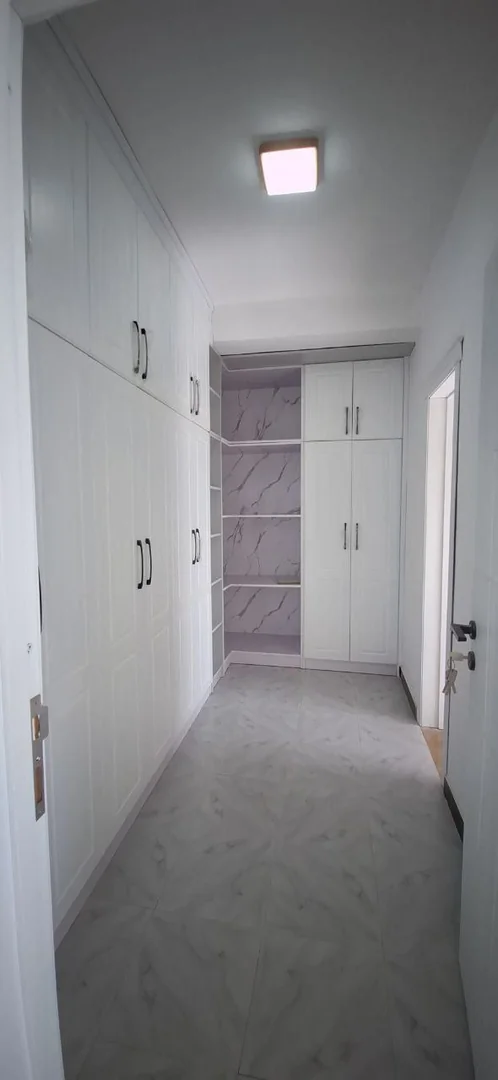 225 ካሬ የሚሸጥ G+2 ቤት በአያት