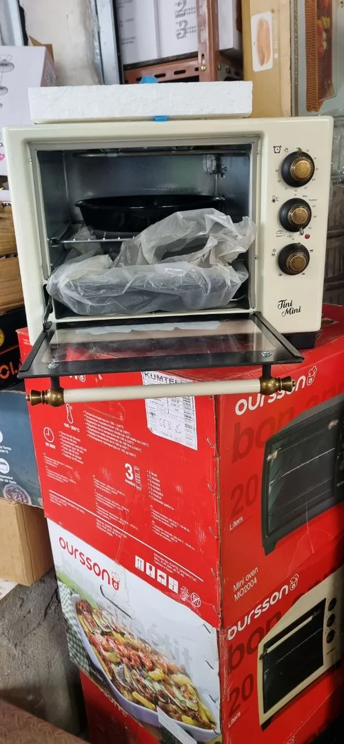 Kumtel Min(i Oven 20L
