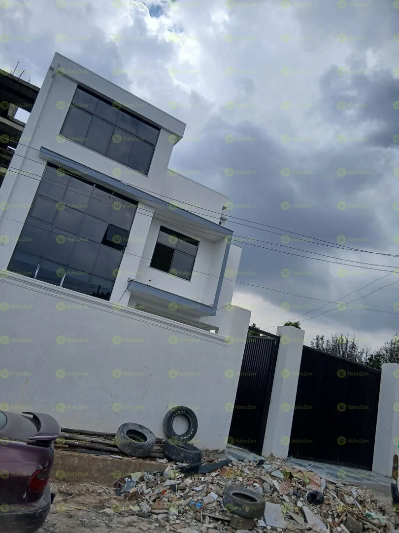 420 ካሬ የሚሸጥ G+2 ቤት በወሰን