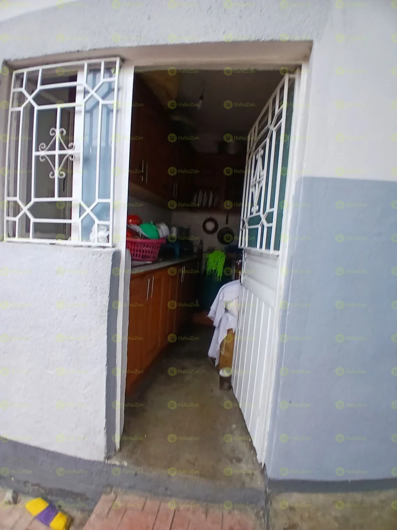 75 ካሬ የሚሸጥ ቤት በሲ ኤም ሲ