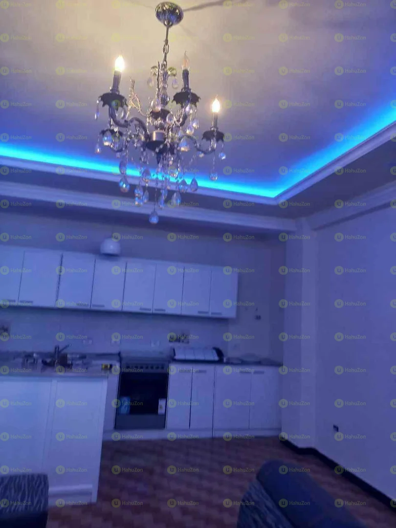 66 ካሬ የሚሸጥ አፓርትመንት