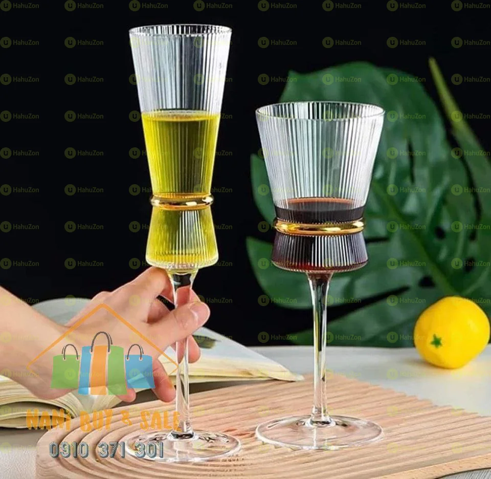 ኳሊቲ እና ውብ የሻምፓይን ብርጭቆ