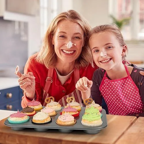 ባለ 12 ካፕ የማፍን ኬክ መስሪያ/መጋገሪያ ፓትራ