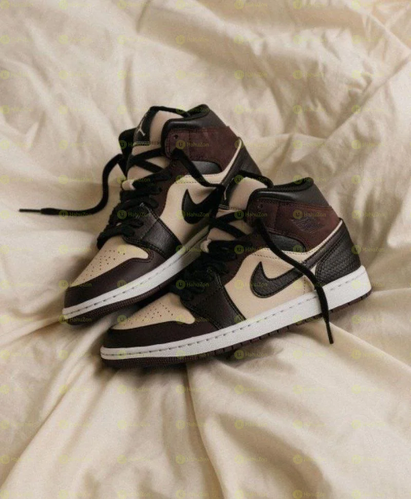 Nike Air Jordan 1 Mid SE Paris YMCA Men's Shoes