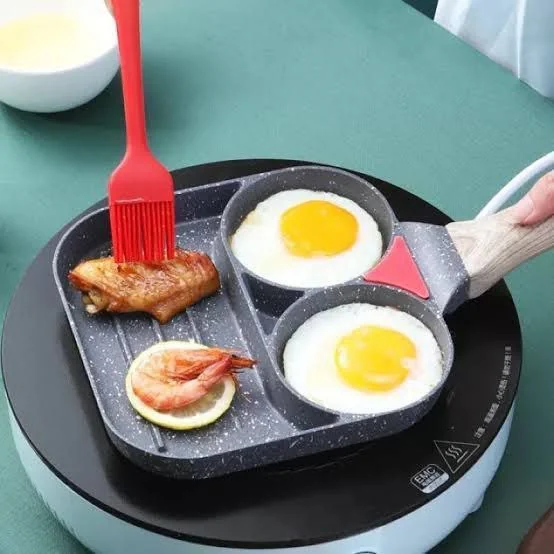 3 In 1 Flat Bottom Omelette Egg Pan