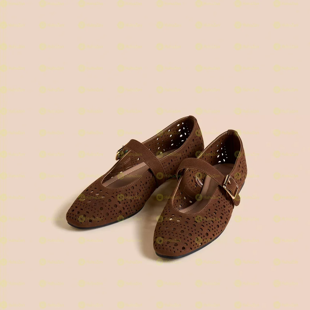 Max Cutout Detail Mary Jane Shoes With Buckle Closure